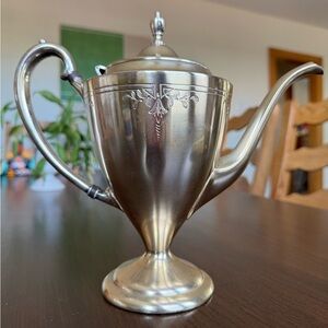 Vintage Silver Kenilworth Teapot